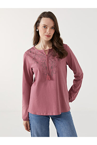 LC Waikiki بلوزة نسائية مطرزة بياقة روبا مربوطة من UZG STORE