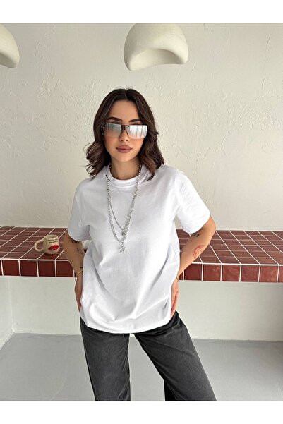 PIOVE تي شيرت أساسي بأكمام قصيرة وقلادة - أسود اللون