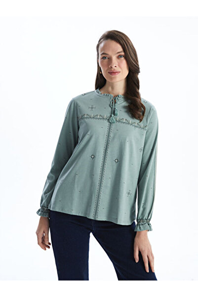 LC Waikiki بلوزة نسائية مطرزة بياقة روبا مربوطة من UZG STORE