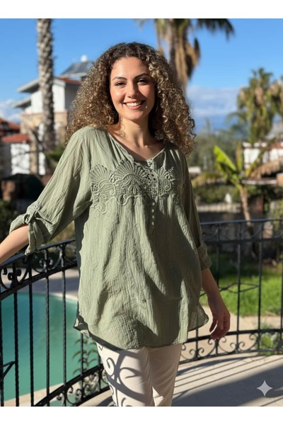 Punta Otantik Yg86163 Embroidered Sequin Detailed Blouse Khaki