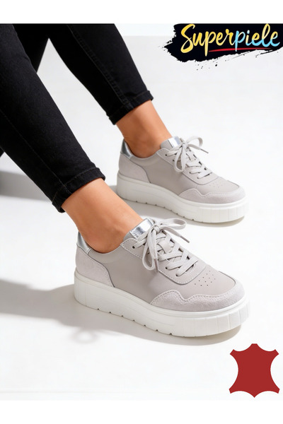 ANGEL BLUE Women's casual shoes made of natural Leather with round toe and la...