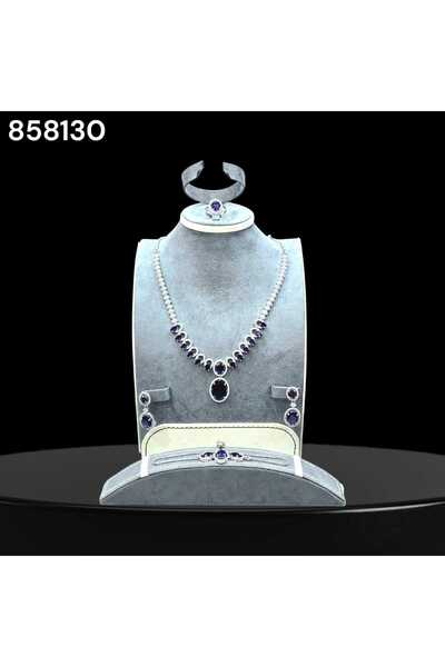 Arjwan Accessories A stunning women's jewelry accessory set