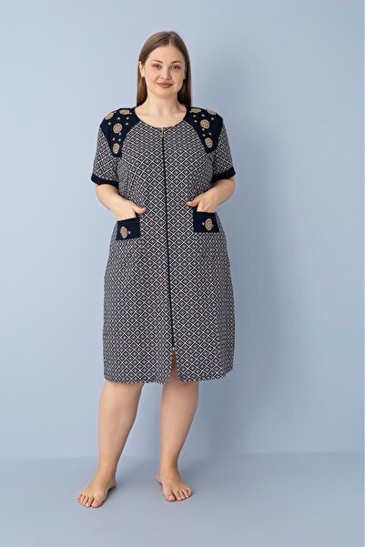 Şahteks Women's Zippered Embroidered Detail Belted Large Size Dressing Gown