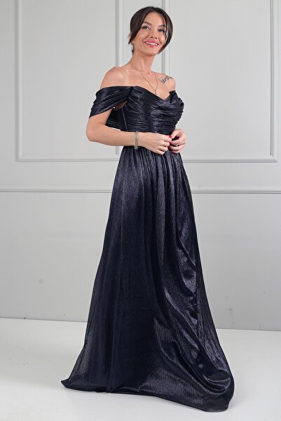 By Saygı Kadın Degaje Yaka Balenli Astarlı Geniş Beden Aralıklı Pileli Uzun E...