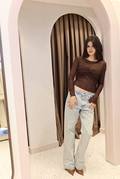 OlaFre 252135 knotted lace blouse