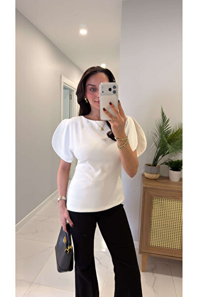 BİRCANÇİL Pusla Off-White Blouse with Sleeve Detail