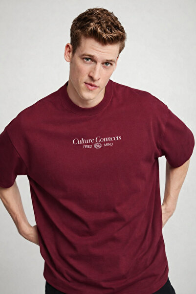 COMBİNE MİCHAİL تي شيرت رجالي مطبوع عليه نص باللون الأحمر الداكن مقاس كبير