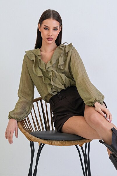 Trend Alaçatı Stili Women's khaki v-neck ruffle detail woven blouse alc-x15371