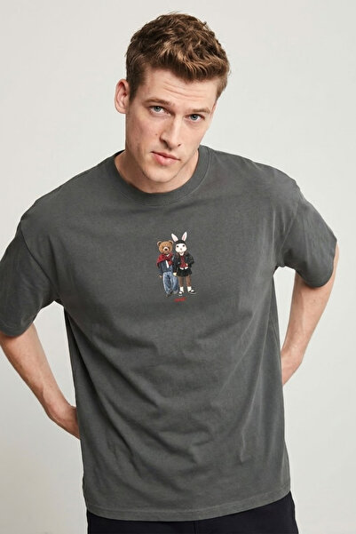 COMBİNE MİCHAİL Men's Bear & Rabbit Printed Loose Fit Smoked T-Shirt