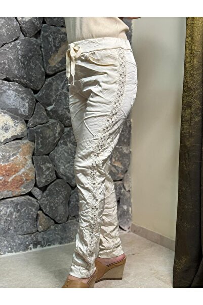 Punta Otantik YG62060 بنطلون إيطالي من الساتان مع أحجار على الجوانب، لون إكرو