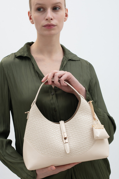 Matthew Cox Women's Shoulder Bag Beige Byn2485