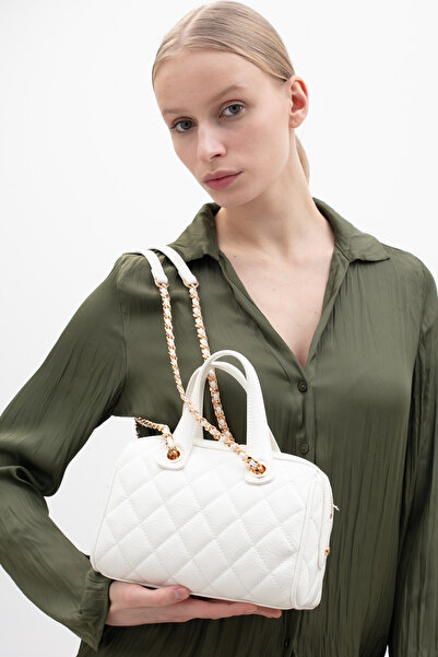 Matthew Cox حقيبة كتف نسائية باللون الأبيض BYN2492