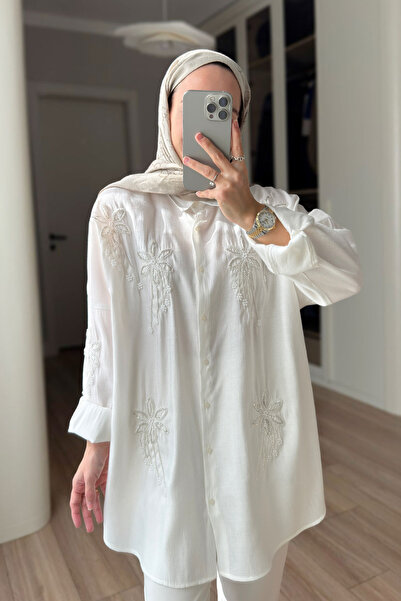 Ka Hijab Cămașă Stella cu broderie de mărgele - Albă