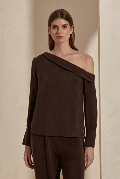 Dahlia Bianca Alicia Bluz