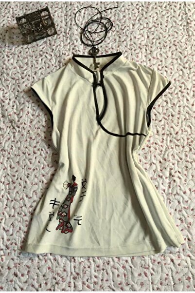 ARS Butik Ecru Mandarin Collar Vintage Geisha Printed Y2K Short Sleeve Blouse