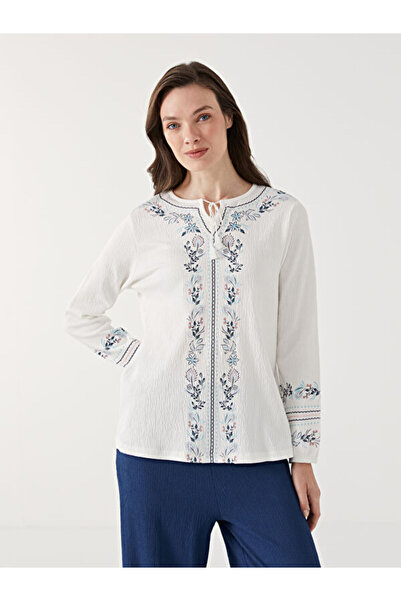 LC Waikiki بلوزة نسائية مزينة بالزهور وياقة روبا مربوطة من UZG STORE