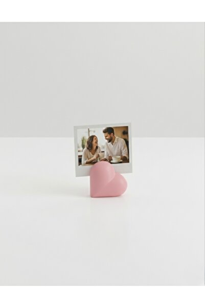 hediyesepetinde حامل صور على شكل قلب مع إطار زخرفي - حامل صور رومانسي لسطح ال...