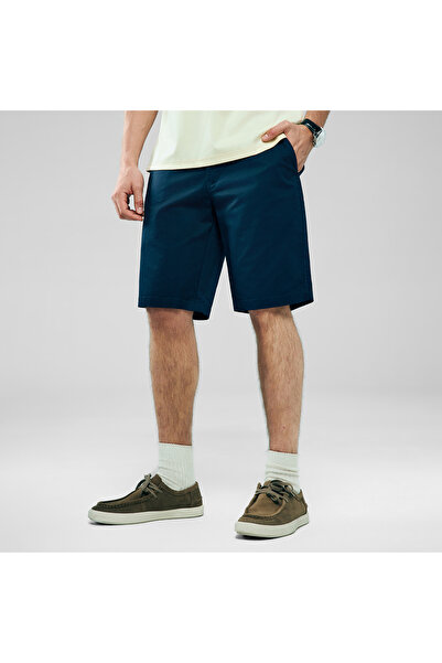 Giordano شورت برمودا رجالي ضيق من قماش التويل مع خصر مطاطي