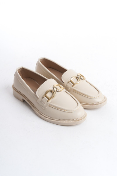luvee Loafer Yuvarlak Zincir Tokalı Kadın Ayakkabı – Modern ve Zamansız