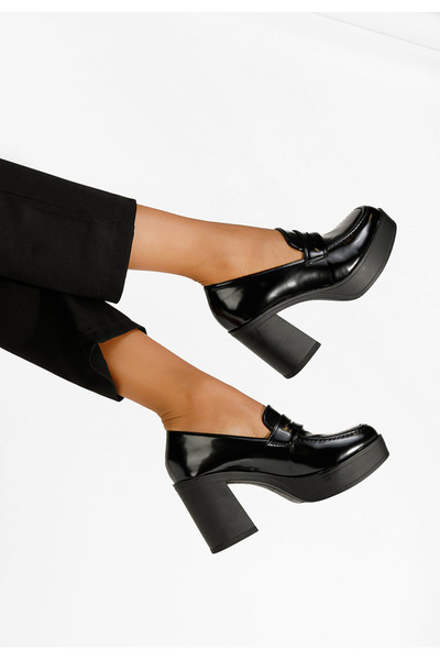 B T Shoes Mocasini cu toc si platforma Meilani negri