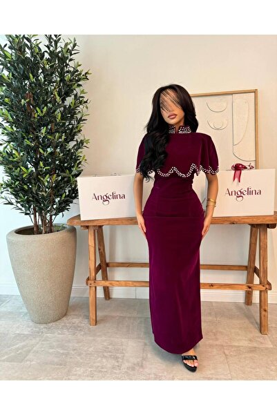 Angelinaa Kyla's dress