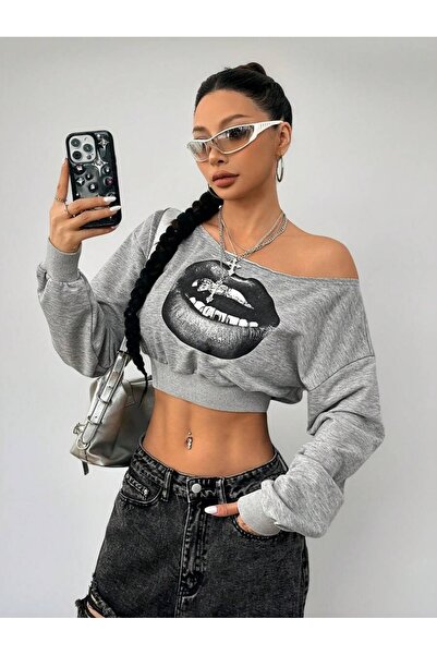 OVER HEAD Women's Lip Print Crop Boat Neck Sweatshirt