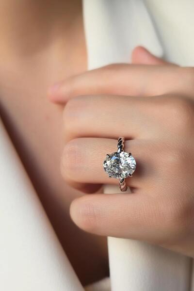 MorMajor Silver MOZANİT LARGE DAMLA ETRAF SADE GÜMÜŞ YÜZÜK