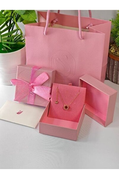 Generic سلسال مع ملحقاته