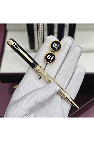 Watch Master brand pen and cufflinks, a replica of the original.
