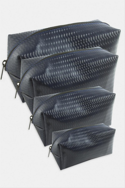 ZERO LAND حقيبة مكياج STOROZAL مكونة من 4 قطع مع حامل يدوي (63915) - أزرق داكن