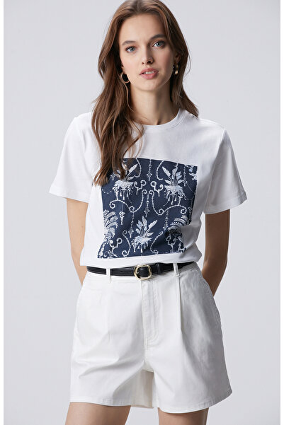 Network Beyaz Royal Desen Dijital Baskı Üstüne Taş T-shirt