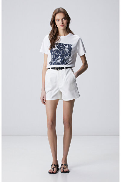 Network Kırık Beyaz Pile Detaylı Kısa Non Denim Şort