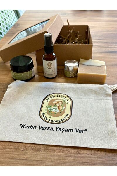 Dünya Kadınlar Günü Hediye Setleri 5