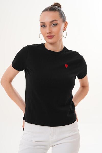 ŞİMAL Women's Heart Embroidered Crew Neck T-Shirt - 260052