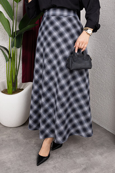 Eliva Women's Plaid Patterned Flared Skirt