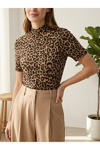 MELA ROSSA Γυναικεία Νέα Μπλούζα Λεοπάρ μοτίβο τεμαχίων με κοντά μανίκια ψηλό...