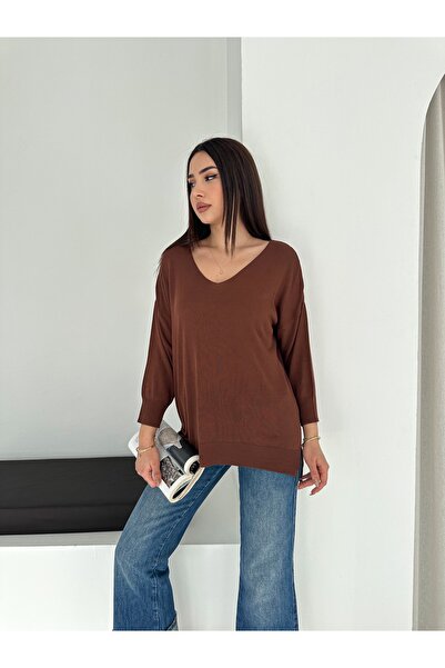 LA POMME Basic Oversize V-Neck Slit Knitwear Blouse Lp77001