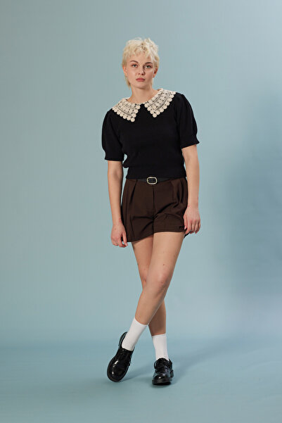 Nisan Collar detail knitted sweater