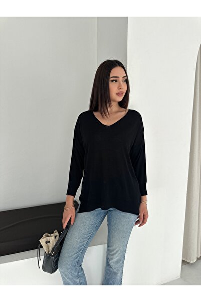 LA POMME Basic Oversize V-Neck Slit Knitwear Blouse Lp77001