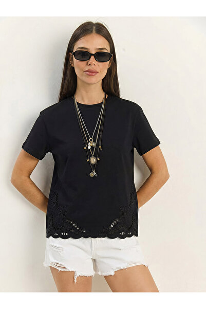 Bianco Lucci Дамска тениска с бродерия на врата 7545 60283954