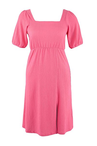 Trendyol Curve Ροζ Πλεκτό Φόρεμα με Σχισμή TBBSS23AH00280