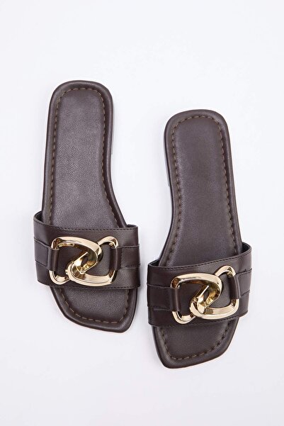 TRENDYOL SHOES Темно-коричневі ланцюгові аксесуари Детальні плоскі жіночі тап...