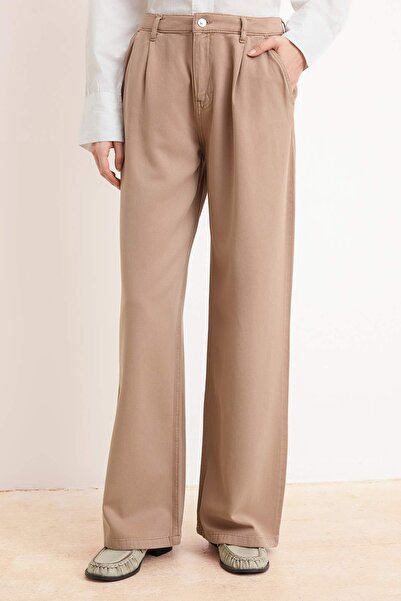 Trendyol Kollektion Camel DÖKÜMLÜ Tencel-Mischgewebe-Jeans mit hoher Taille u...