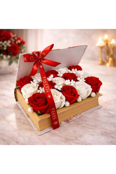 velve Aranjament floral cu 15 trandafiri din săpun, în cutie tip carte, Rosu-Alb