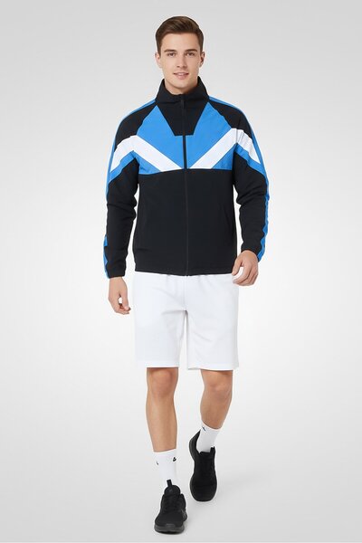 Calvin Klein جاكيت رجالي رياضي بأكمام طويلة ومضاد للرياح للاستخدام الخارجي، م...