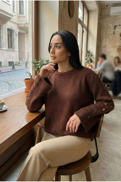 azragül giyim Crew Neck Sleeve Embroidered Knit Sweater