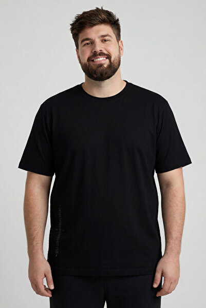 TOMMY LIFE تي شيرت رجالي أسود مطبوع برقبة دائرية وقصة مريحة مقاس كبير - 88472