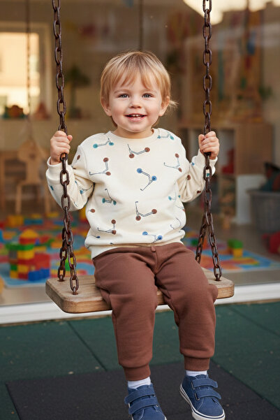 bebegen سكوتر للأولاد بلون بني إكرو مطبوع طقم من ثلاث خيوط مكون من قطعتين