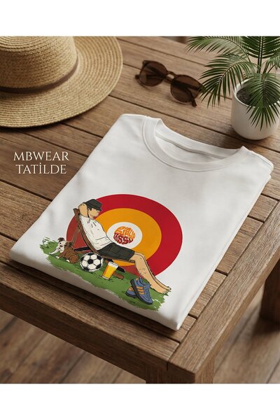 Giallo Rosso إم بي وير في العطلة