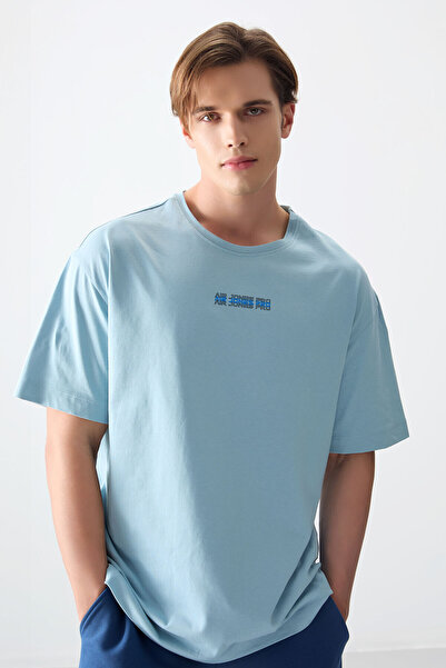 AIR JONES Light Blue 100% Cotton Thick Soft Textured Oversize Fit Printed Men...